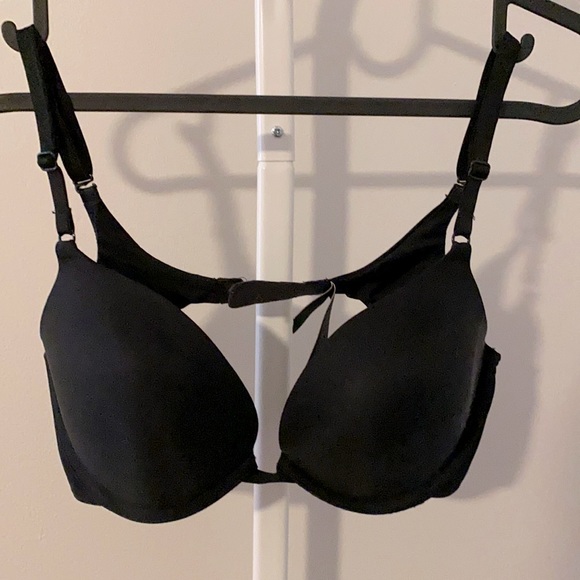 Victoria’s Secret Black Push-up Bra - Picture 1 of 2